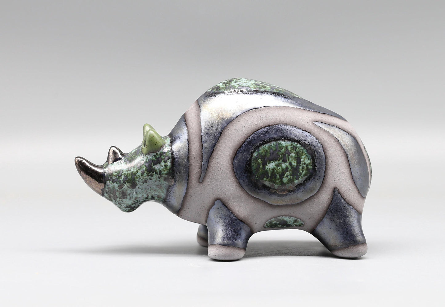 Ceramic sculpture Rhinoceros, small animal rhino statuette, handmade Art, rhino figurine, table decoration, MADE TO ORDER.