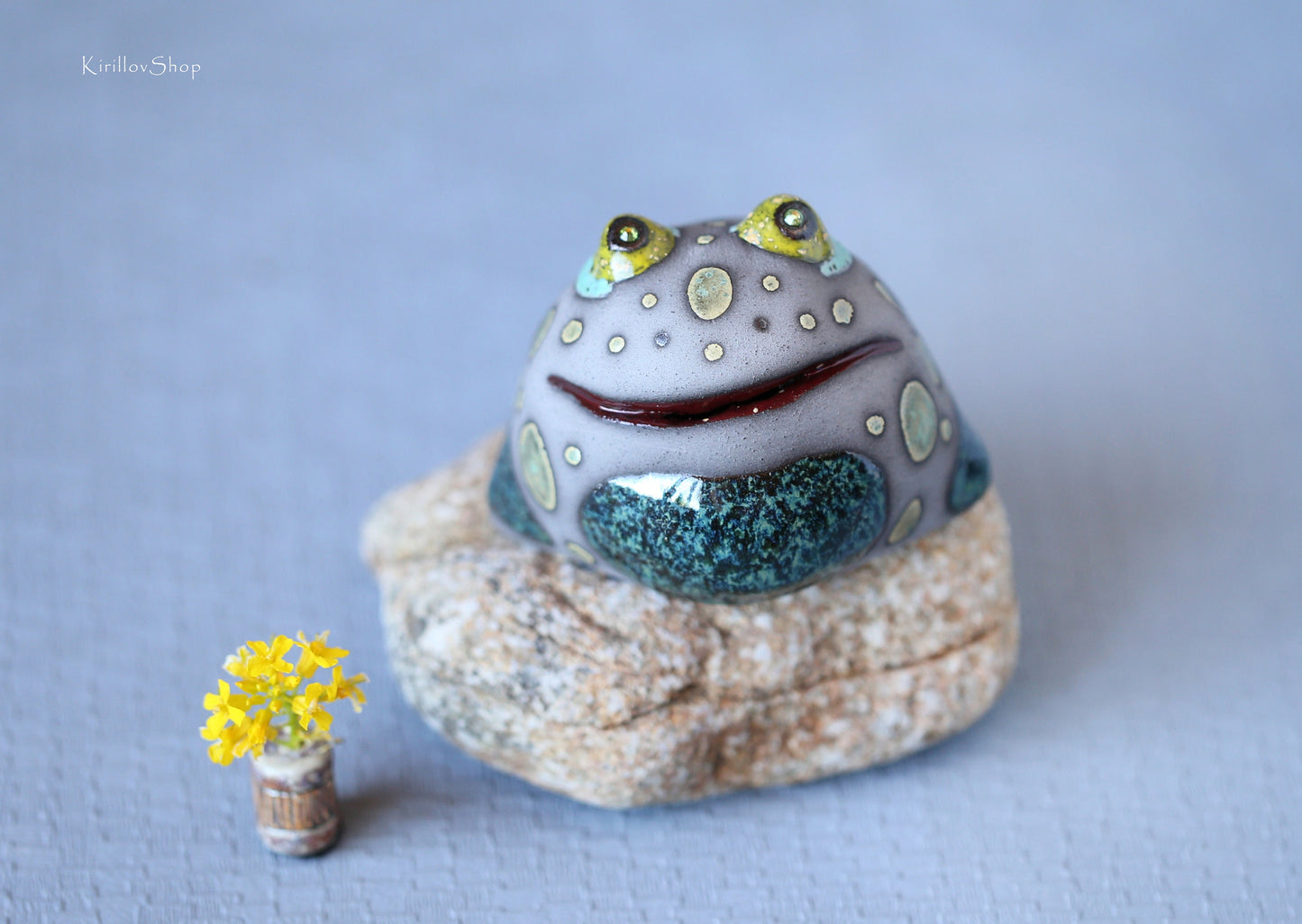Ceramic sculpture Frog, Handmade small toad figurine, Frog gift, Collectible