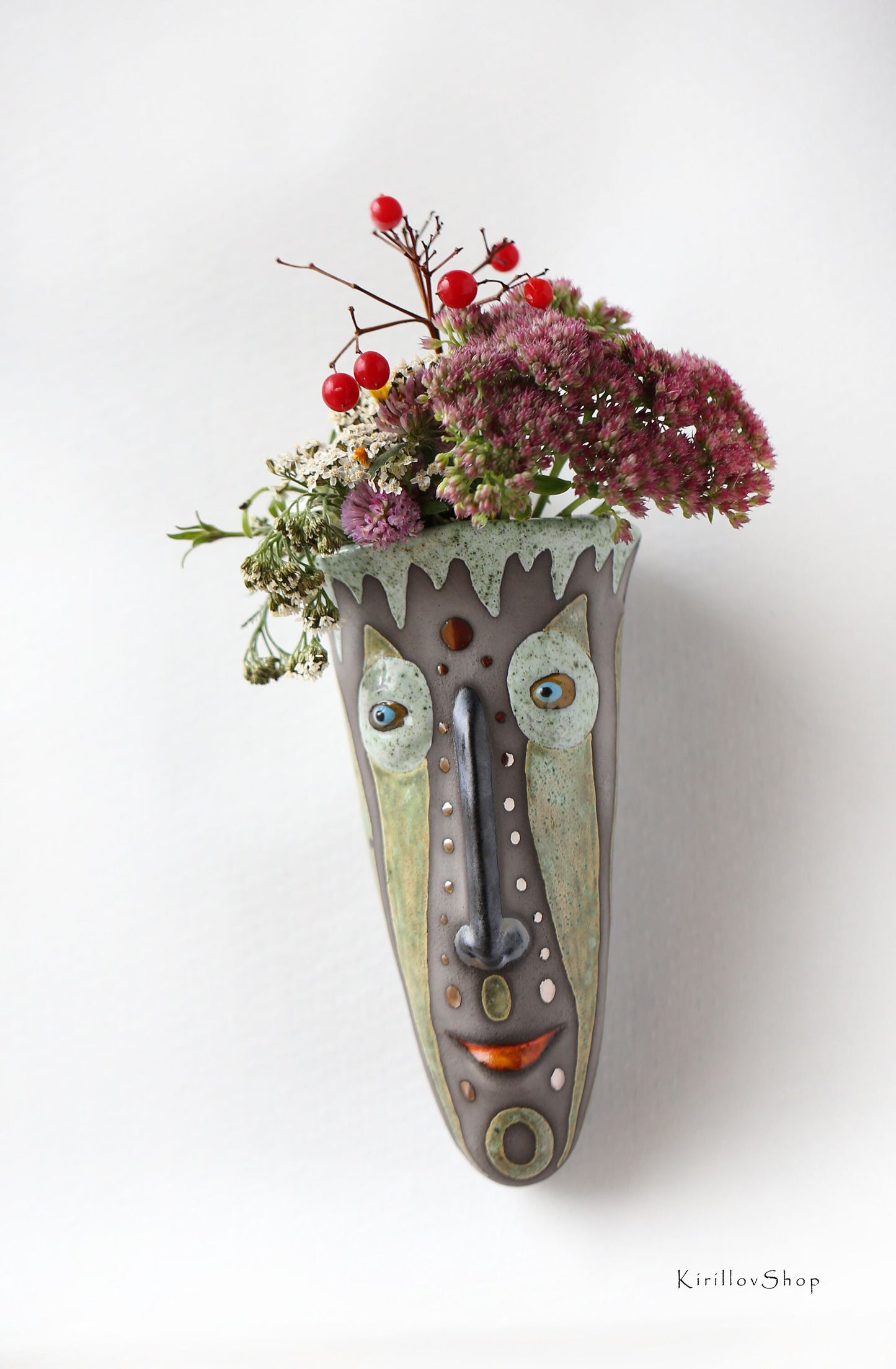 Handmade Ceramic Wall Vase – Face Sculpture, 3D Wall Art
