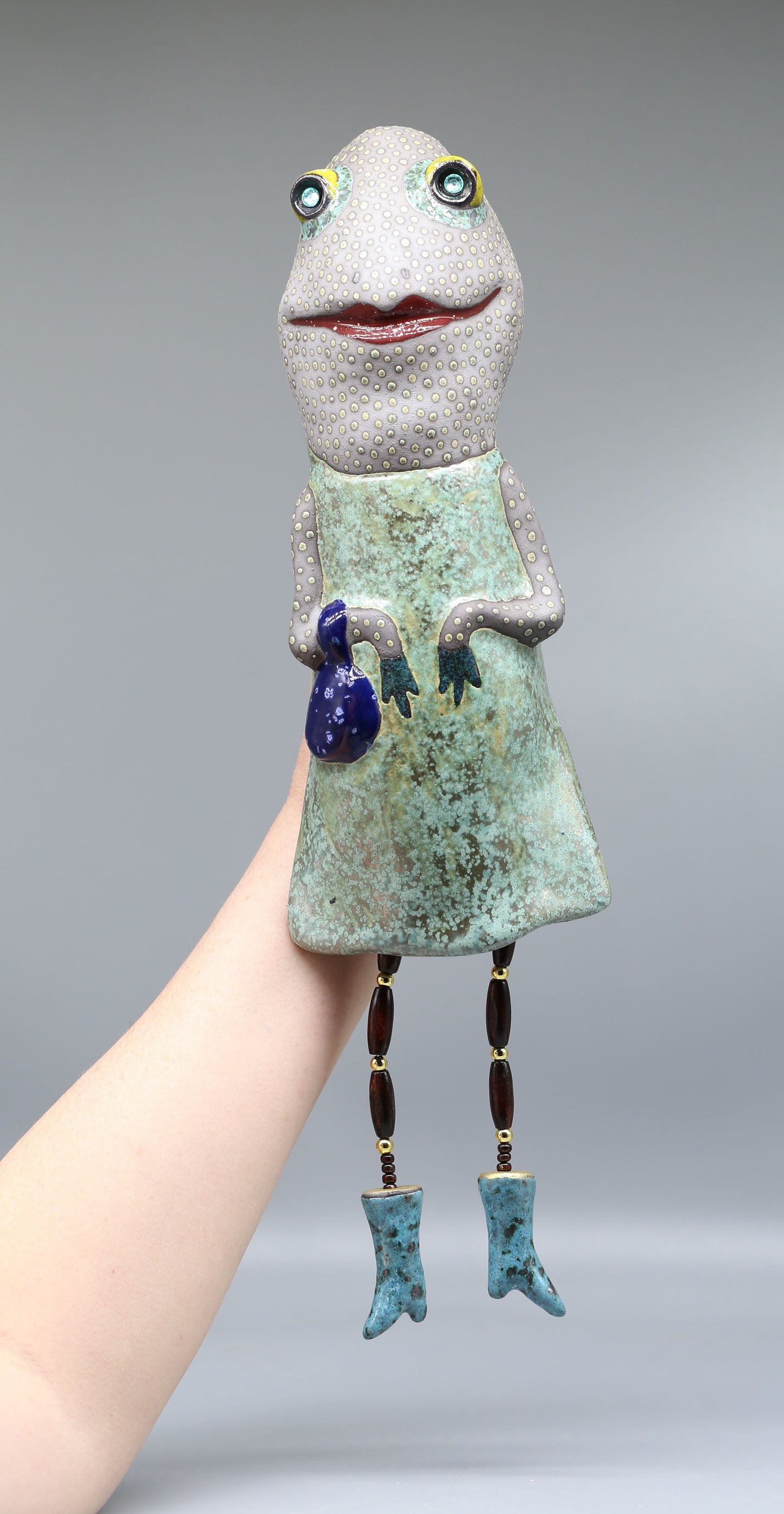 Ceramic Frog Wall Hanging | Whimsical Frog Wall Decor | Handmade Hanging Eco-style Decor | Original Gift for Nature Lovers | Frog Wall Art