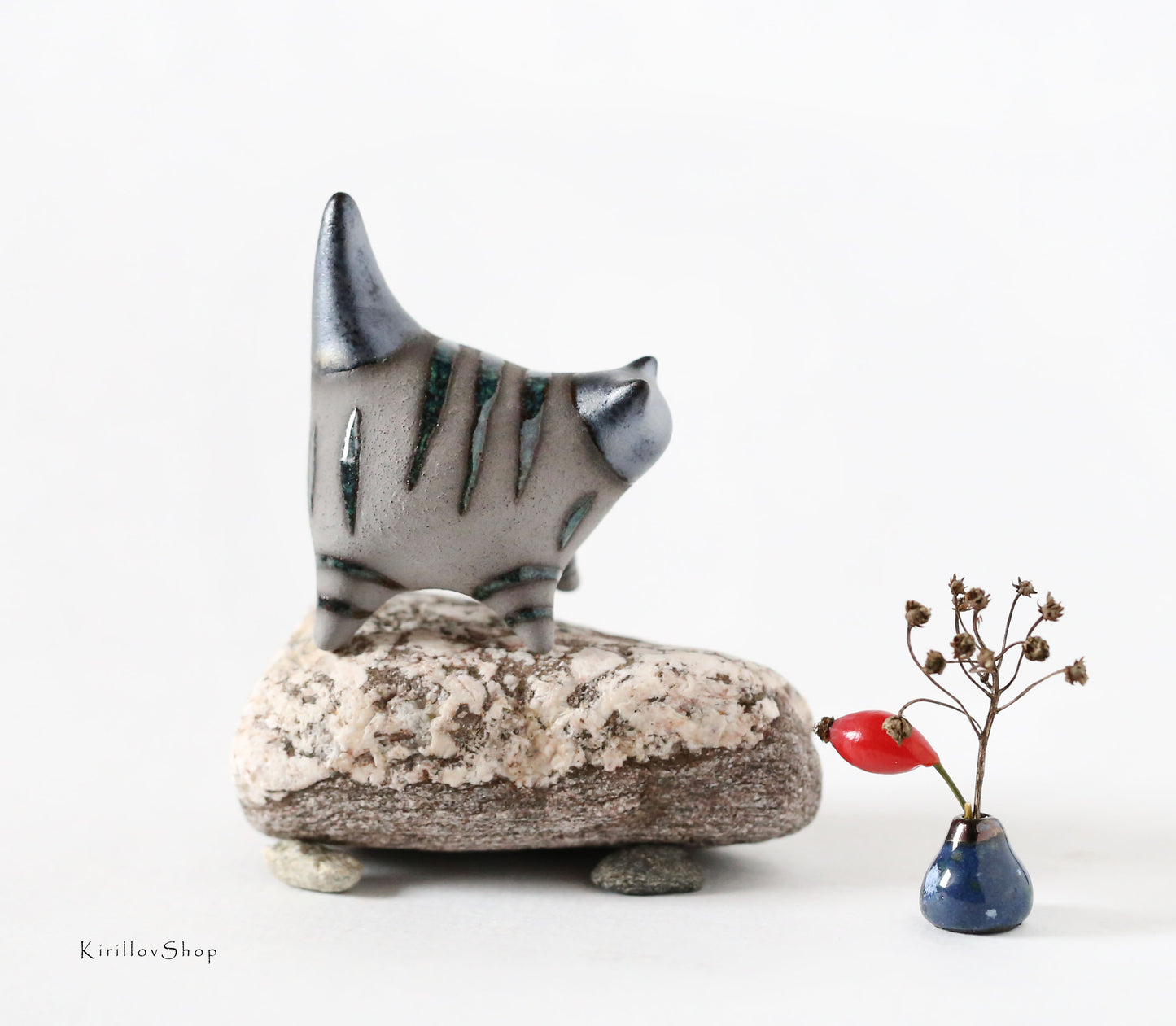 Handmade Ceramic Cat Figurine – Small Clay Cat Sculpture, Unique Collectible Gift for Cat Lovers