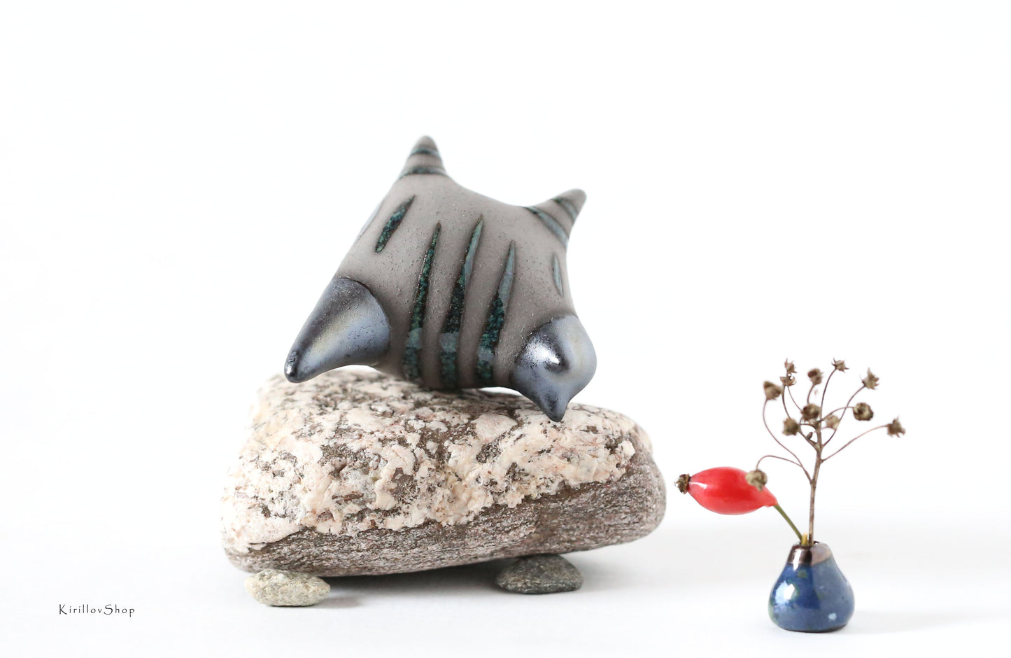 Handmade Ceramic Cat Figurine – Small Clay Cat Sculpture, Unique Collectible Gift for Cat Lovers