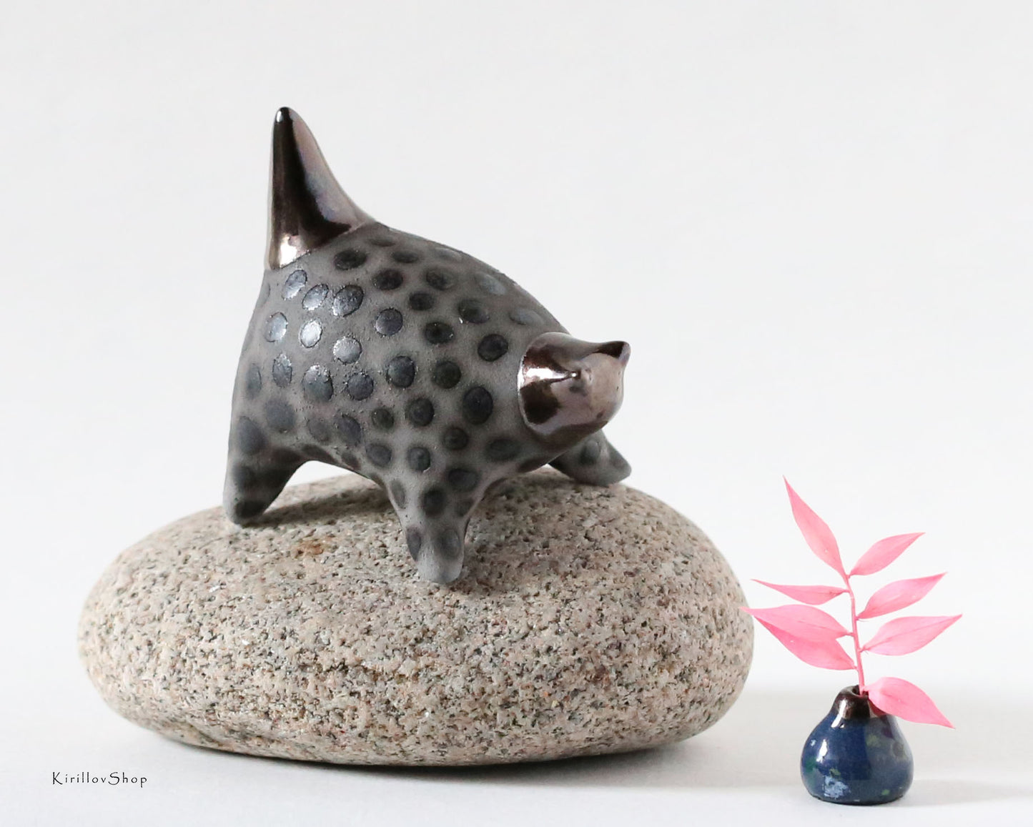 Ceramic Art Sculpture "Spotted Cat"