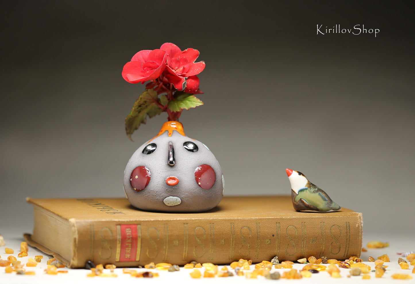 Handmade Miniature Ceramic Vase – Dry Flower Decor