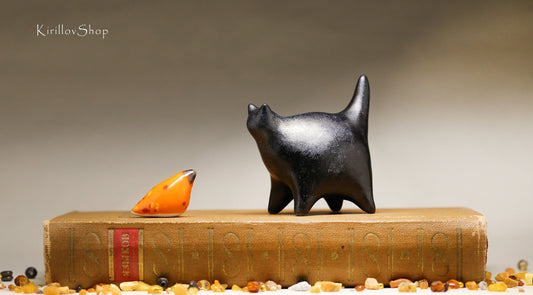 Black cat figurine Ceramic miniature sculpture Cute small kitten Gift for cat loves Handmade Art MADE TO ORDER