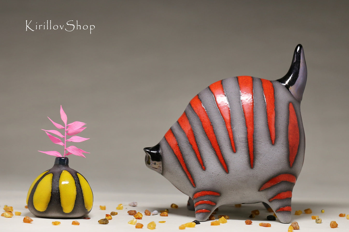 Ceramic cat sculpture, modern figurine for home decoration or as a gift for cat lovers, handmade ceramic, red cat, MADE TO ORDER
