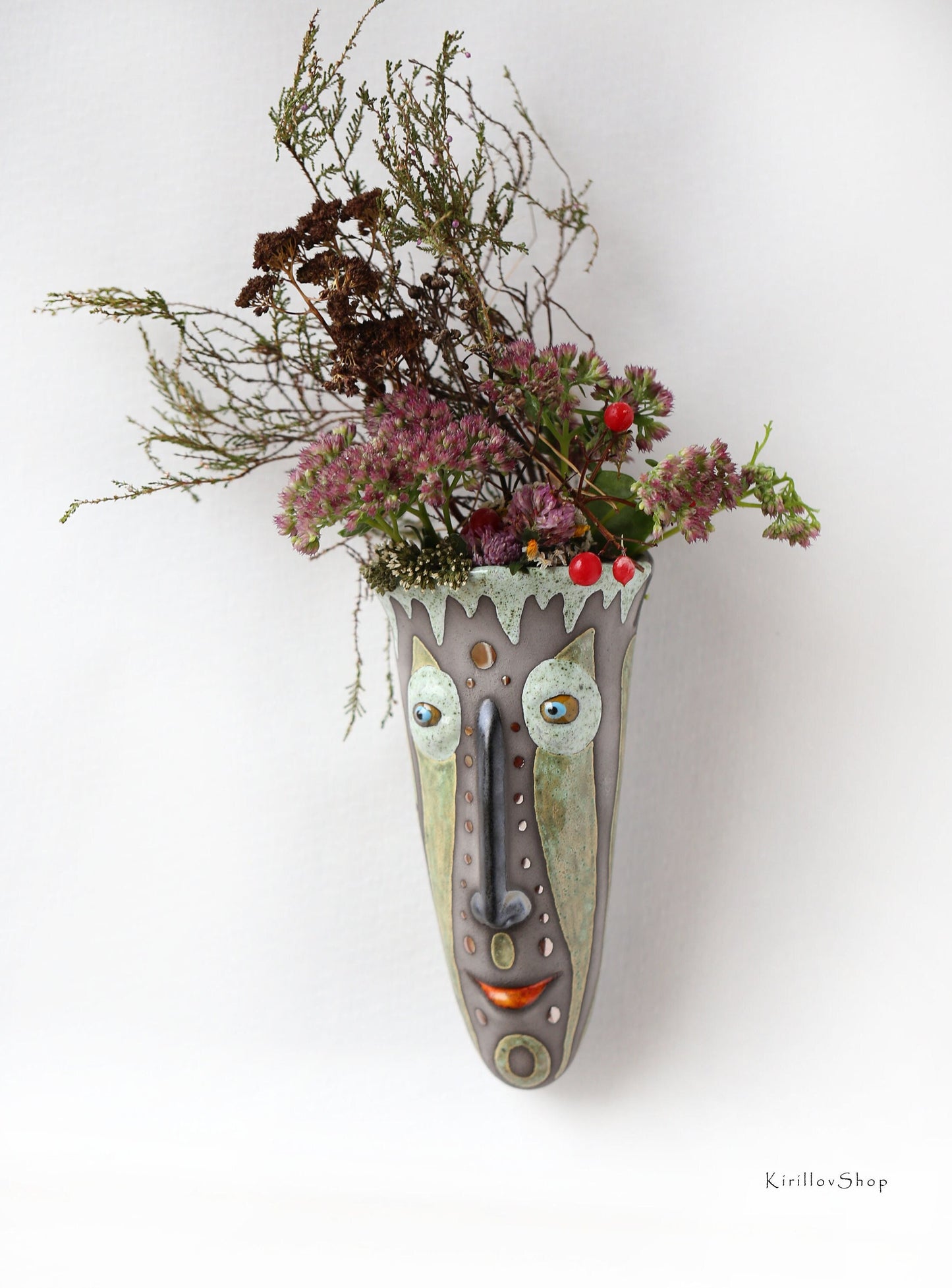Handmade Ceramic Wall Vase – Face Sculpture, 3D Wall Art