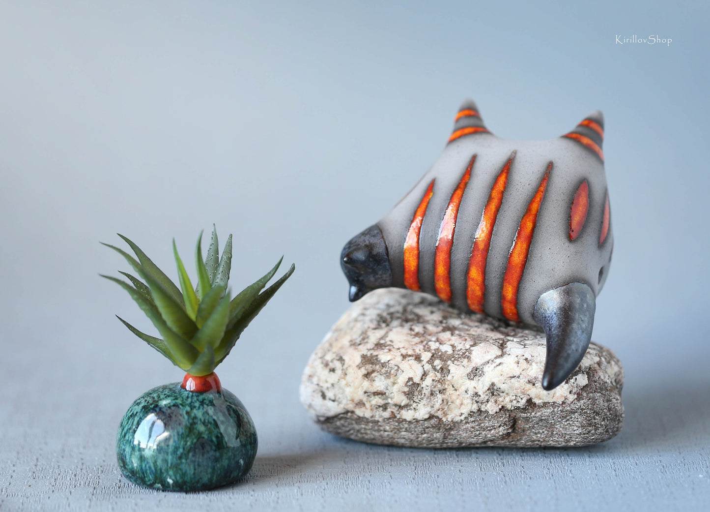 Black cat sculpture, ceramic figurine, cute kitty statuette, small striped cat table decor, gift for cat lover, ring holder