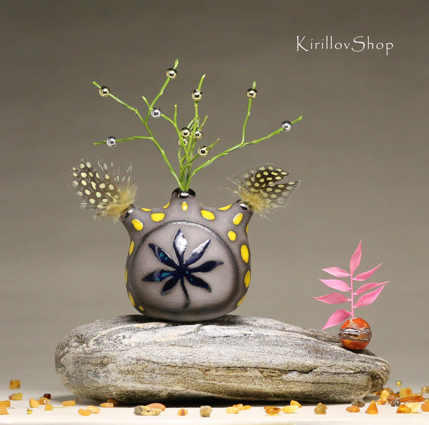 Handmade Small Ceramic Vase – Dry Flower Decor