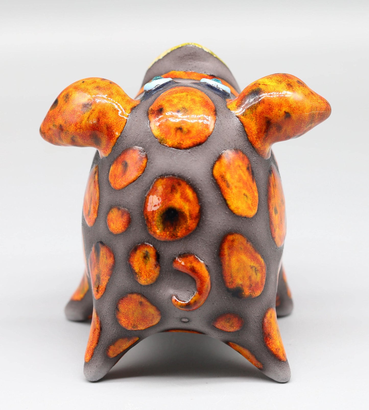 Handmade Ceramic Pig Figurine – Clay Sculpture – Pottery Animal Decor – Cute Piglet Gift – Rustic Farmhouse Decor – Artisan Ceramic Art