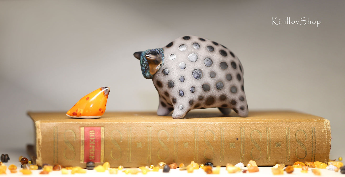 Bull figurine, small ceramic sculpture, miniature black bull, handmade , art figurine for table decoration or as a gift, Made to Order