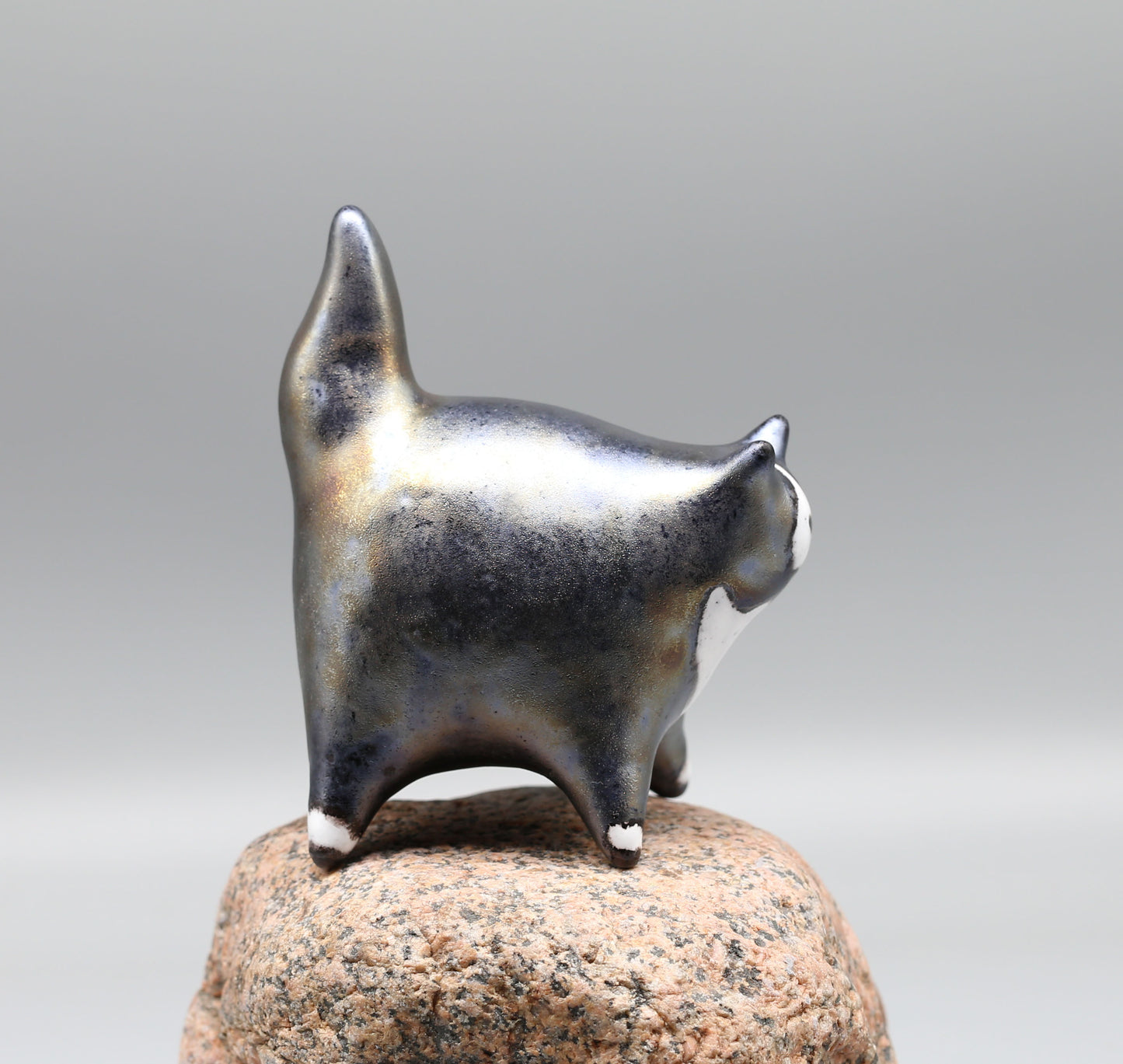Ceramic cat sculpture, modern figurine for home decoration or as a gift for cat lovers, unique handmade cat, clay art, collectible