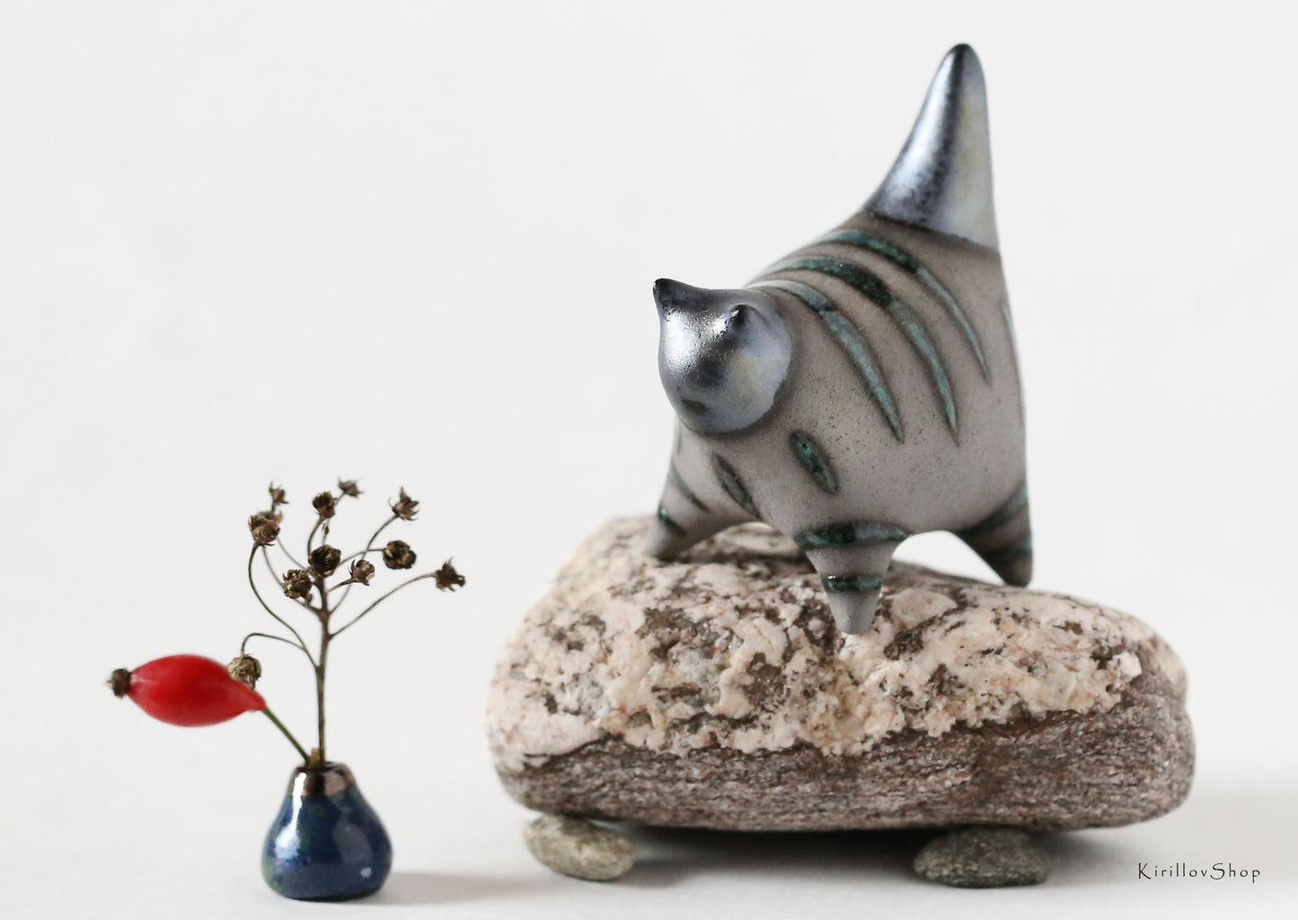 Handmade Ceramic Cat Figurine – Small Clay Cat Sculpture, Unique Collectible Gift for Cat Lovers