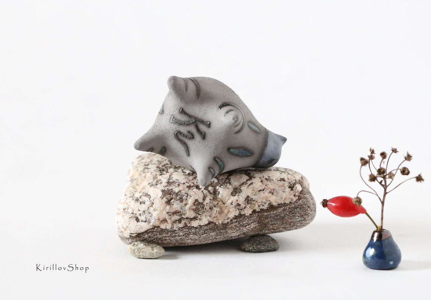 Handmade Ceramic Cat Figurine – Small Clay Cat Sculpture, Unique Collectible Gift for Cat Lovers