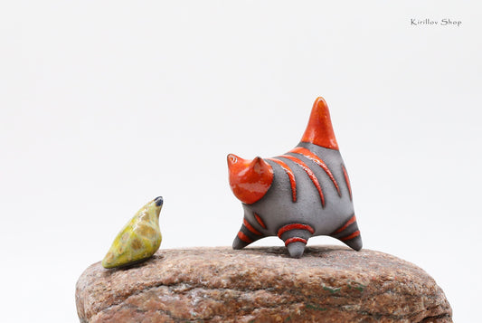 Miniature cat ceramic sculpture, Handmade Art, Gift cat loves, Cute black kitten figurine, Bird and cat set, MADE TO ORDER