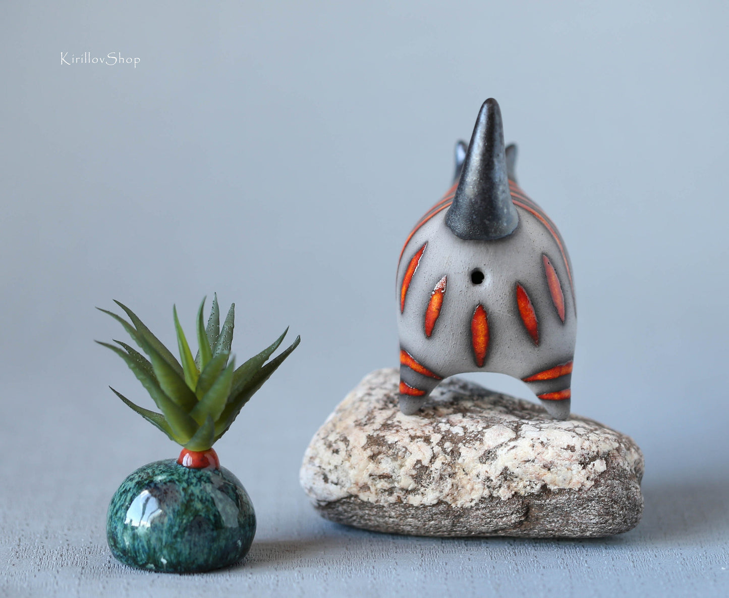 Black cat sculpture, ceramic figurine, cute kitty statuette, small striped cat table decor, gift for cat lover, ring holder