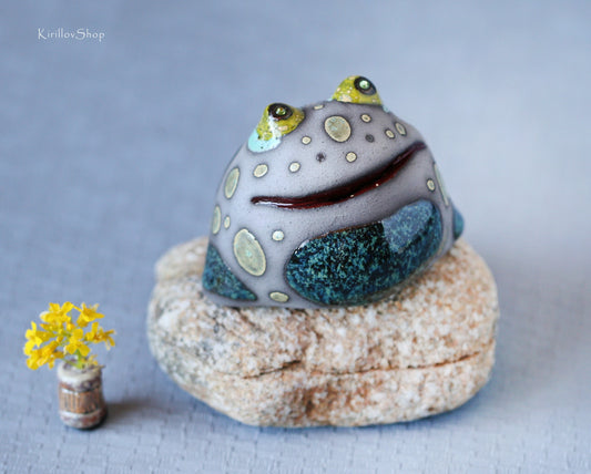 Ceramic sculpture Frog, Handmade small toad figurine, Frog  gift, Collectible