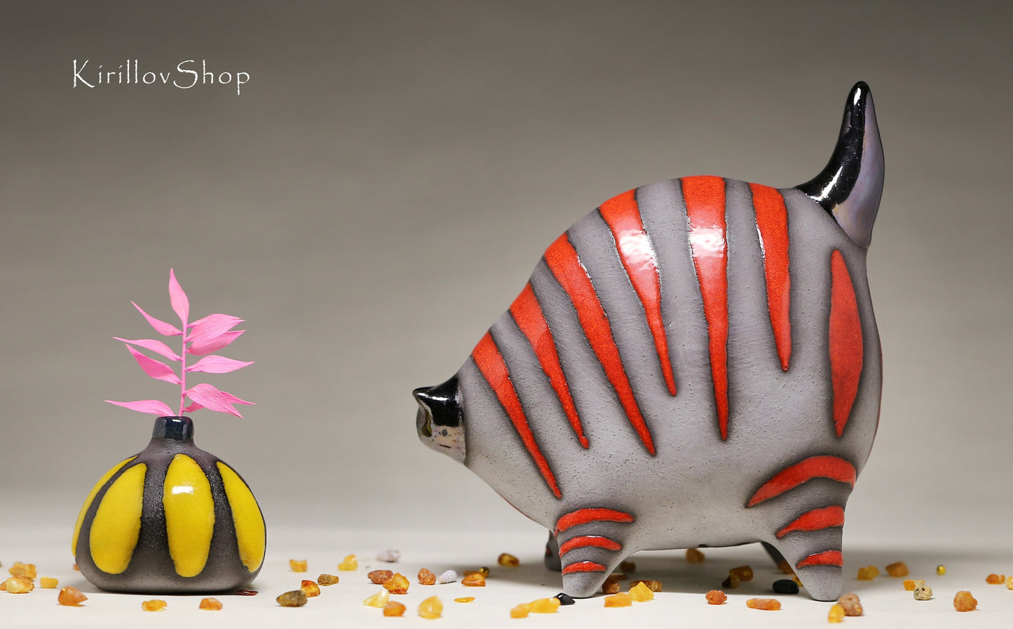 Ceramic cat sculpture, modern figurine for home decoration or as a gift for cat lovers, handmade ceramic, red cat, MADE TO ORDER