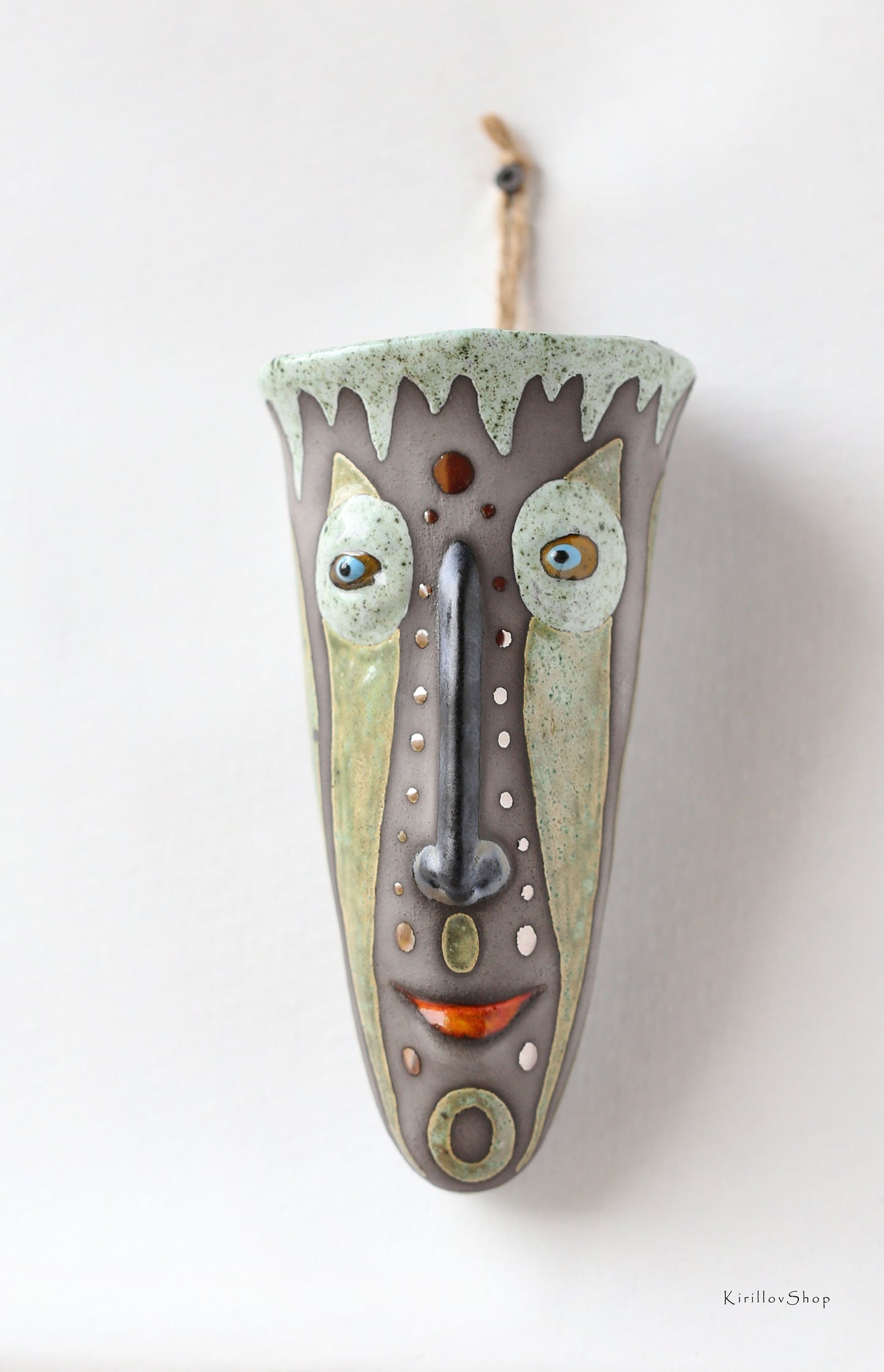 Handmade Ceramic Wall Vase – Face Sculpture, 3D Wall Art