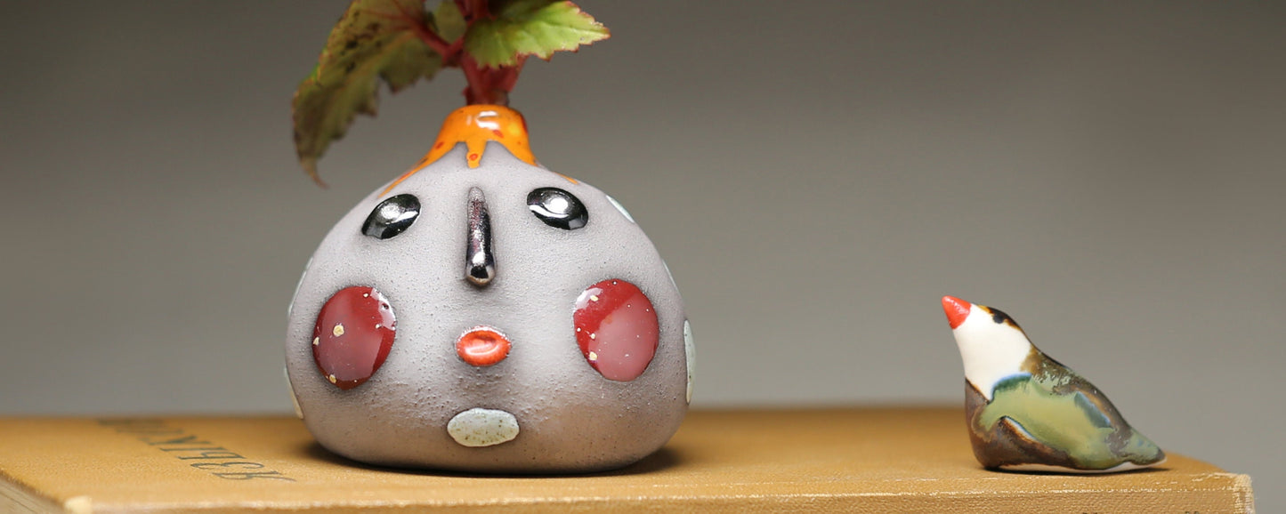 Handmade Miniature Ceramic Vase – Dry Flower Decor