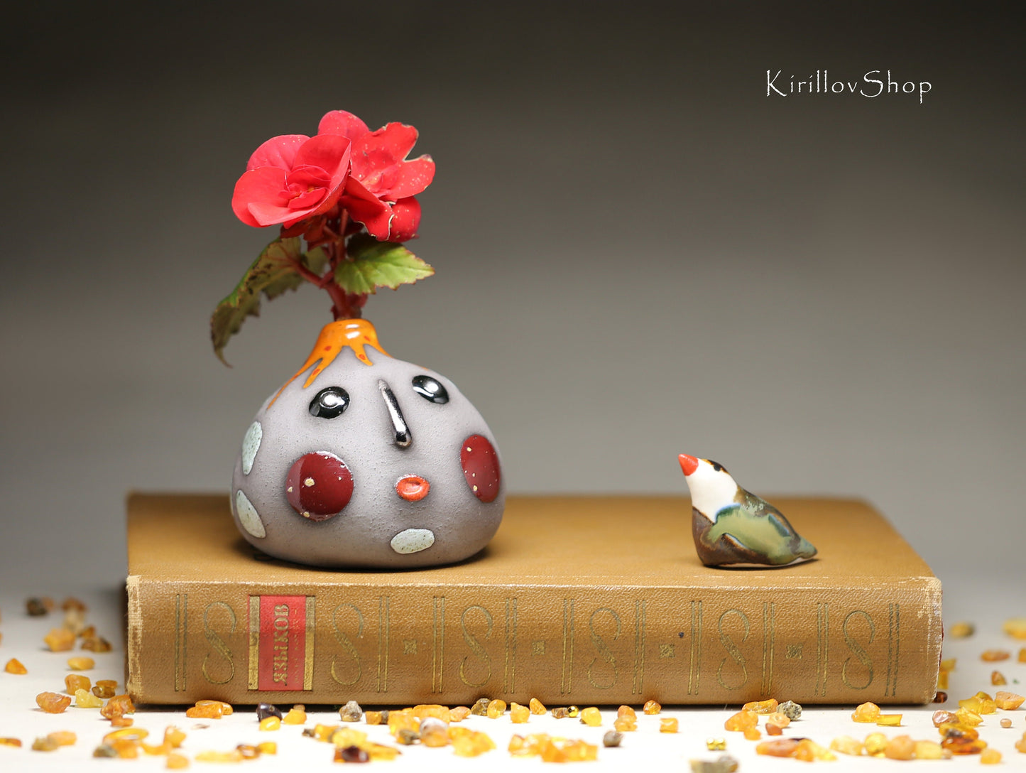 Handmade Miniature Ceramic Vase – Dry Flower Decor