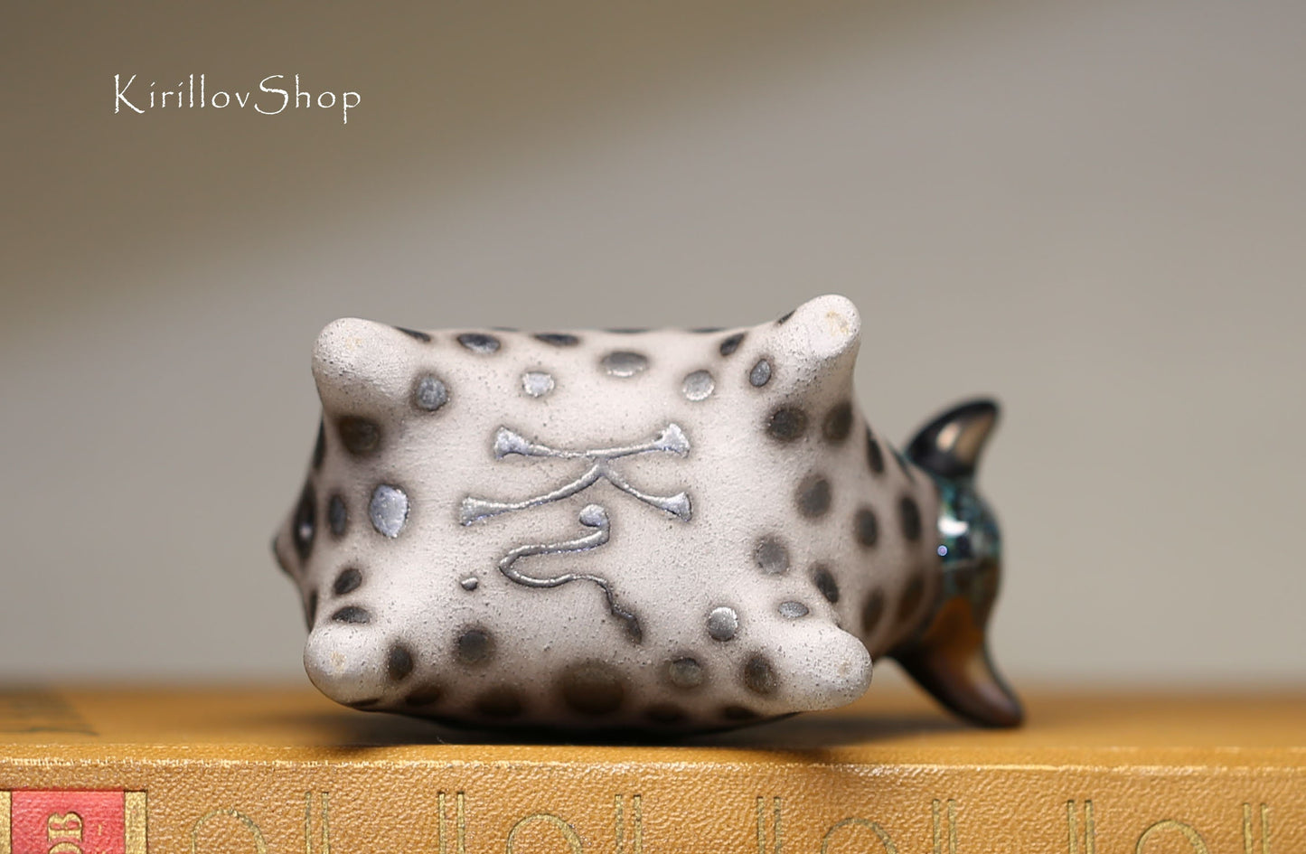 Bull figurine, small ceramic sculpture, miniature black bull, handmade , art figurine for table decoration or as a gift, Made to Order