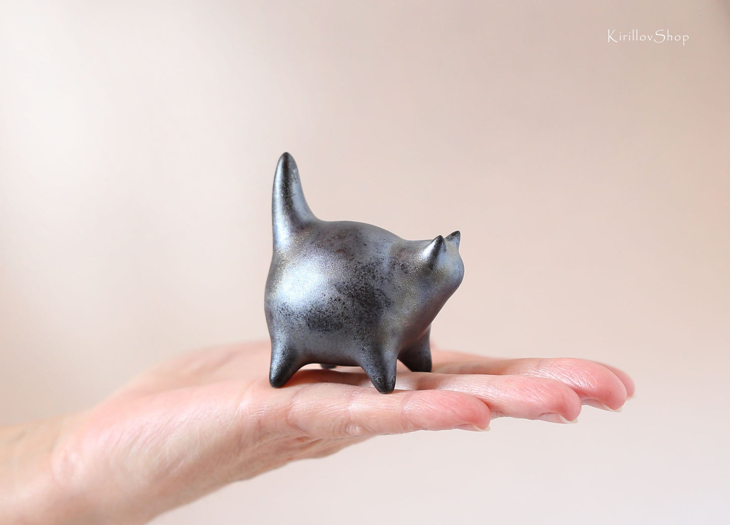 Handmade Ceramic Black Cat Sculpture: Miniature Table Decoration